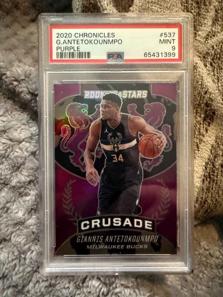2020-21 Giannis Antetokounmpo /49. PSA 9