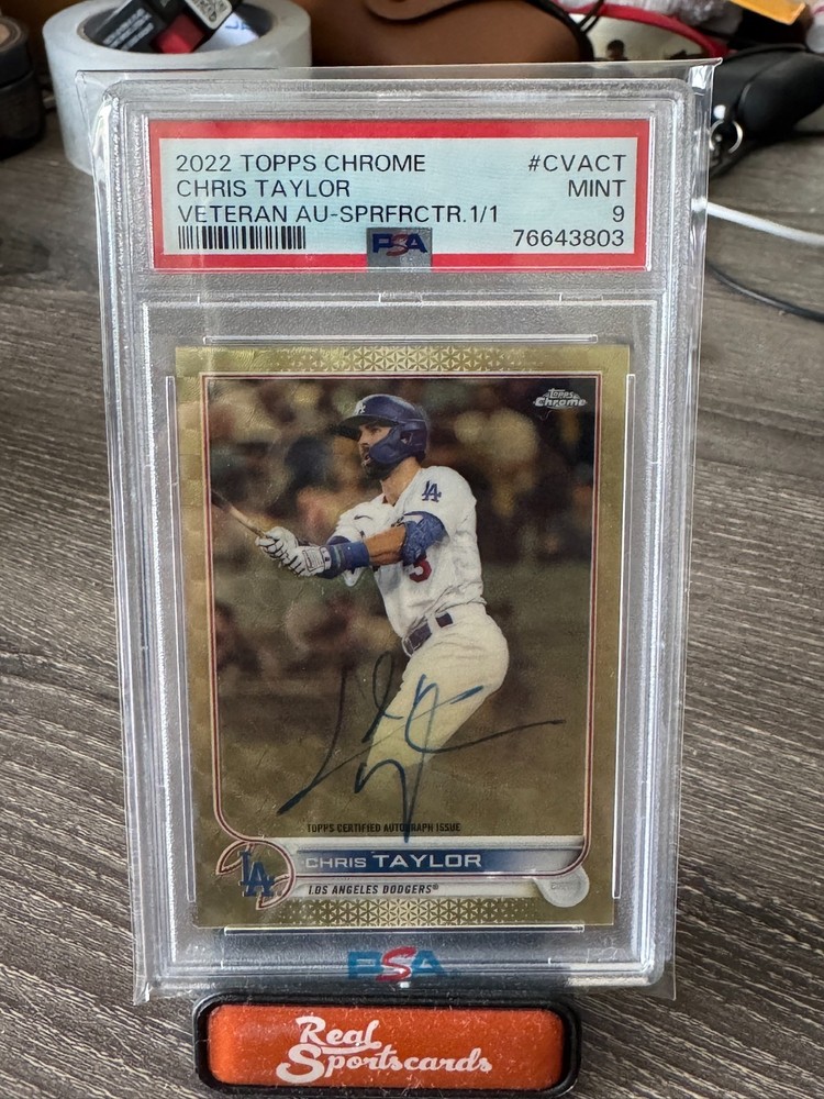 2022 Topps Chrome Chris Taylor Superfractor Auto 1/1 PSA 9 Dodgers