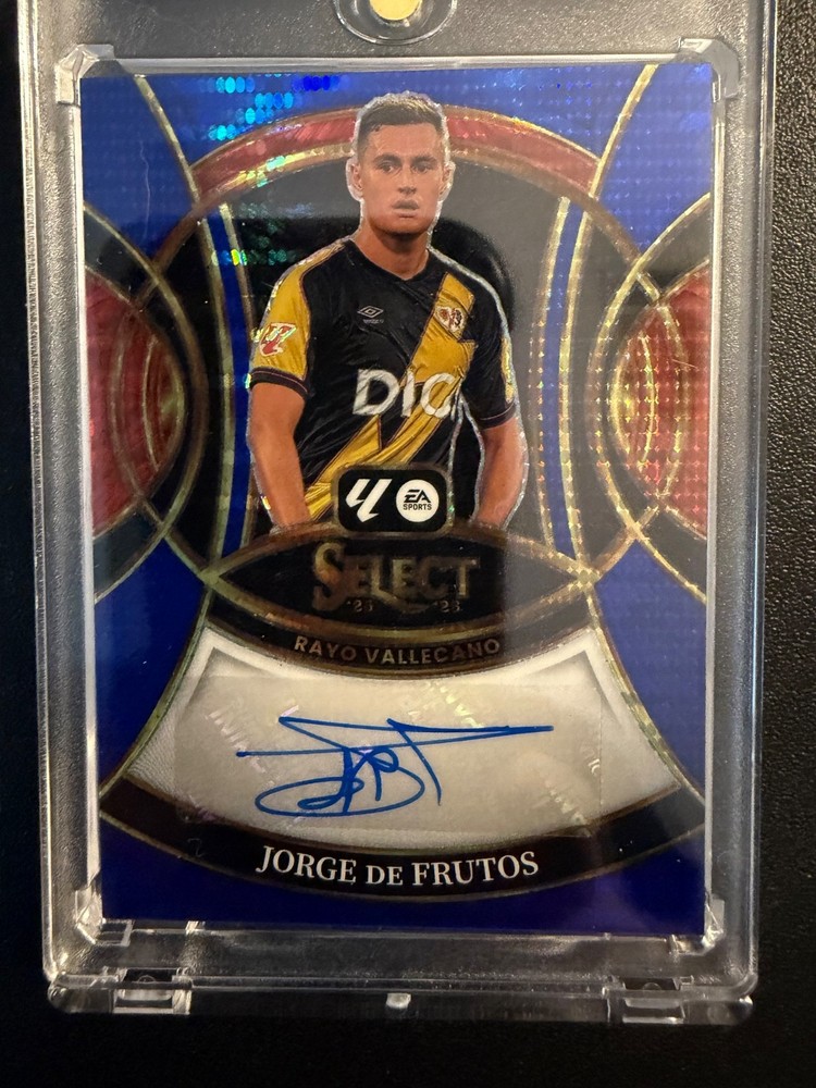 25/26 FIFA Panini Select RV Autograph La Liga JORGE DE FRUTOS Blue Auto