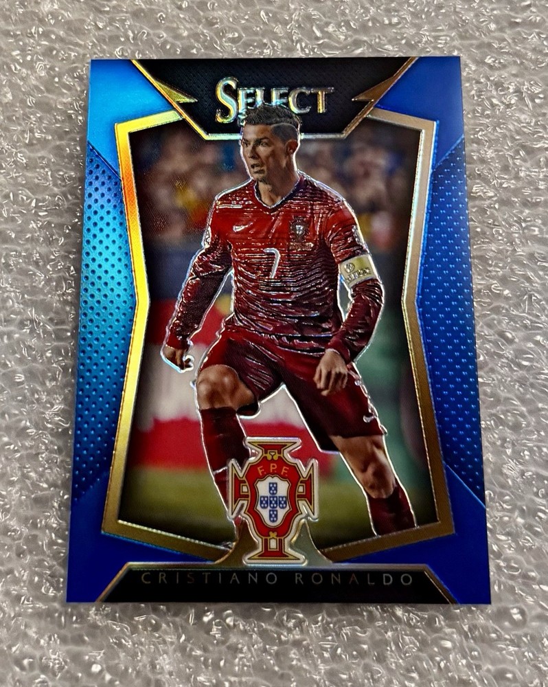 CRISTIANO RONALDO 2015-16 Panini Select BLUE PRIZM #/299 Variation *EDGE PEEL