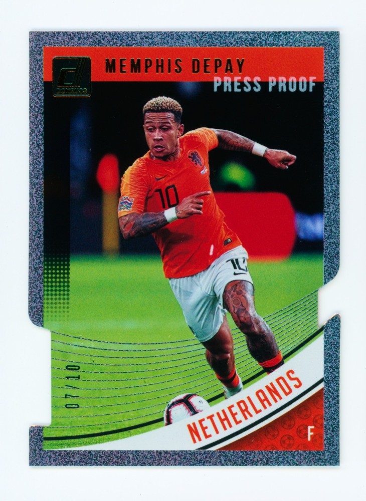 2018-19 Memphis Depay Panini Donruss Die-Cut Gold Netherlands Soccer Card 7/10