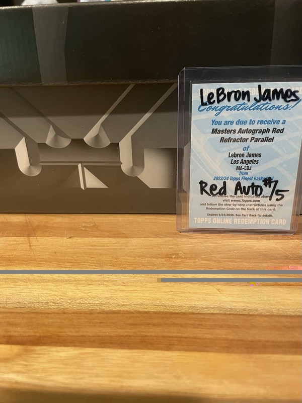 23/24 Topps Finest LeBron James True Red Refractor Auto /5 Redeemed Redemption  view 2