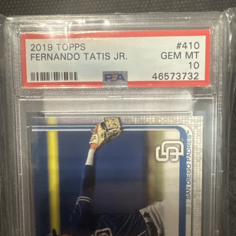 2019 Topps Fernando Tatis Jr. ROOKIE PSA 10  view 2