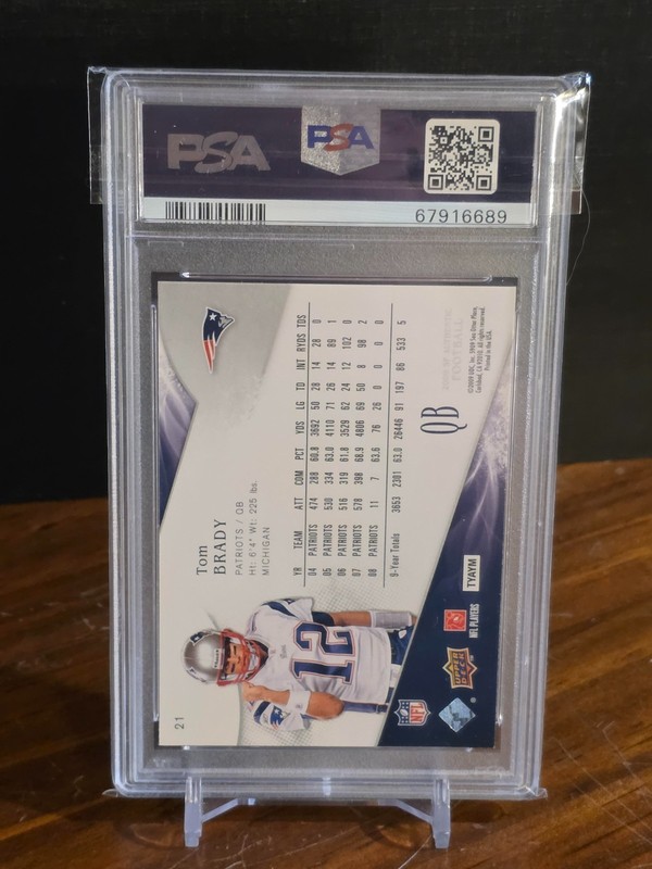 2009 SP AUTHENTIC #21 TOM BRADY PSA 10 GEM MINT! HOF! view 2