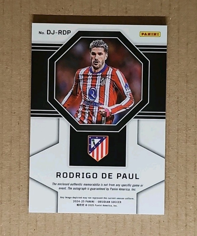 2024-25 Panini Obsidian - Dual Jersey Ink Rodrigo De Paul #DJ-RDP /199 (AU, MEM) view 2
