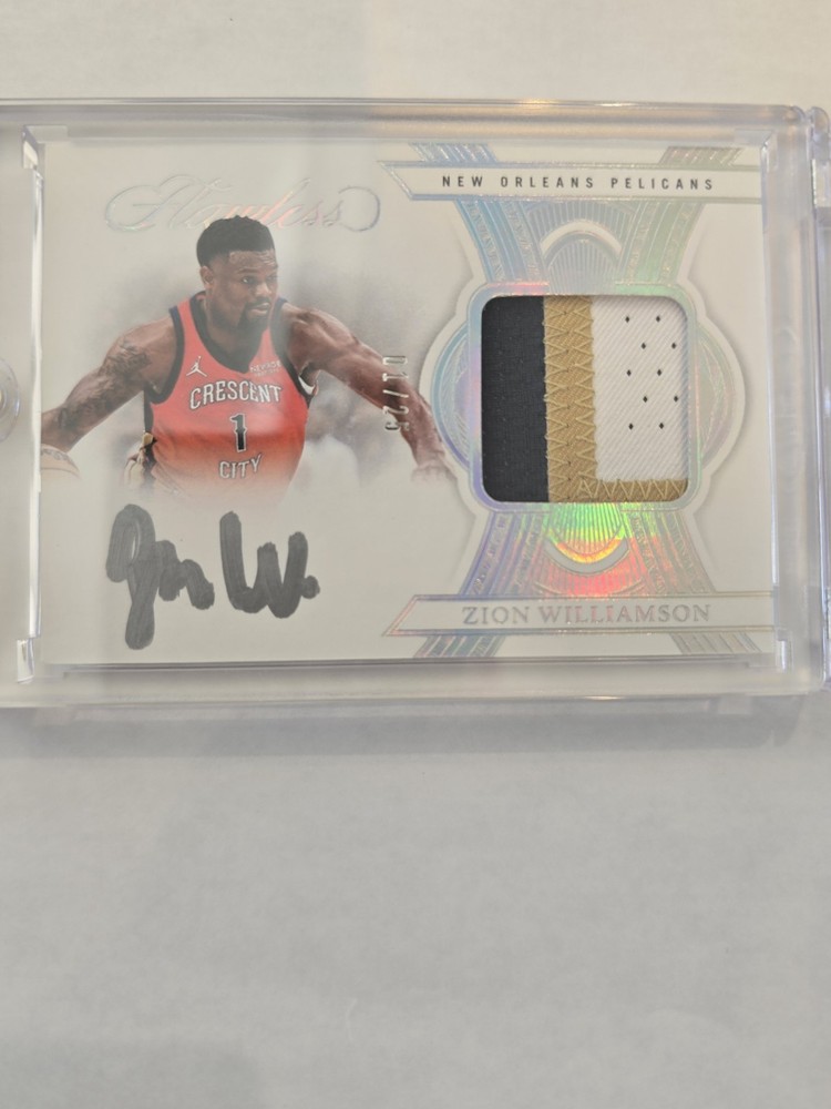 ZION WILLIAMSON 2024-25 FLAWLESS GAME USED PATCH PELICANS AUTO /25 