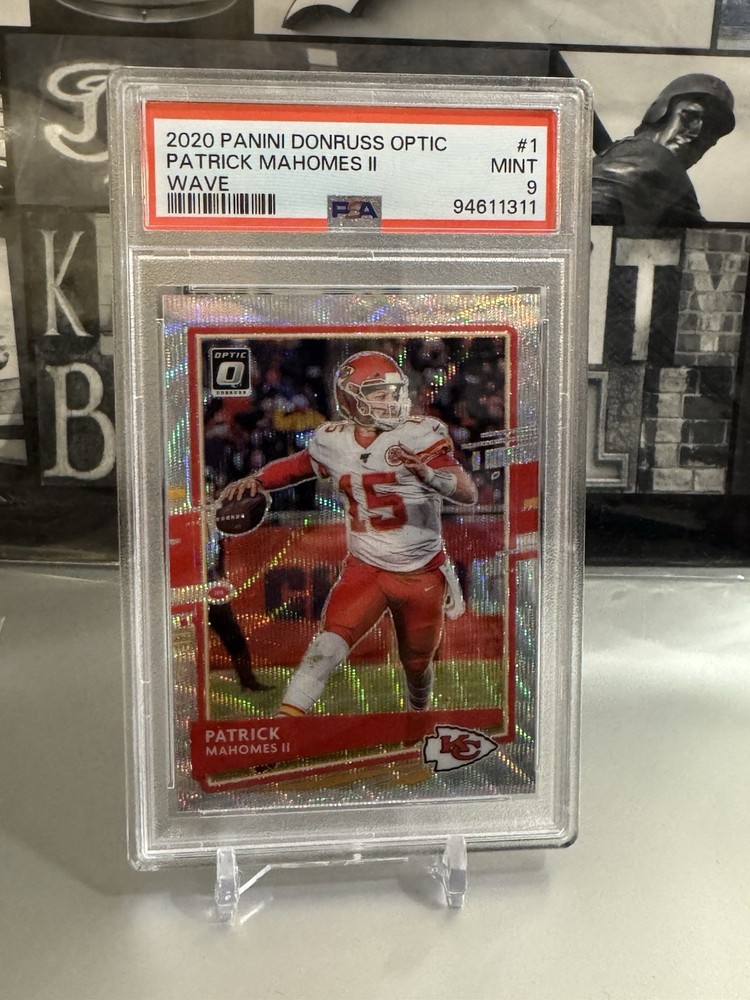PATRICK MAHOMES II PSA 9 2020 PANINI DONRUSS OPTIC #1 WAVE PRIZM /199