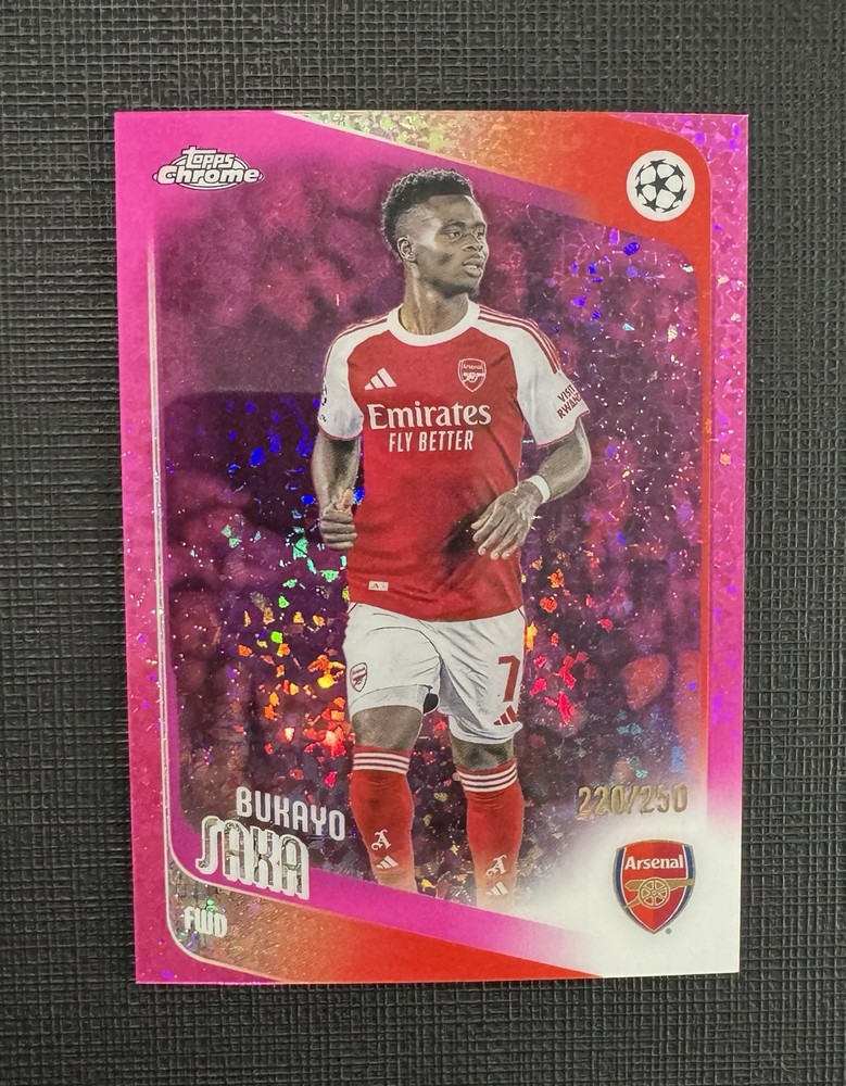 Topps Chrome UEFA | Bukayo Saka Pink Glitter #12 /250 Arsenal