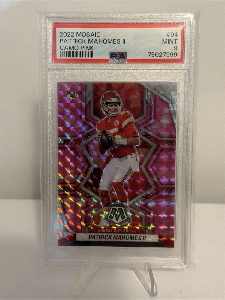 2022 Panini Mosaic - Patrick Mahomes II #94 Camo Pink Mosaic Prizm PSA 9 