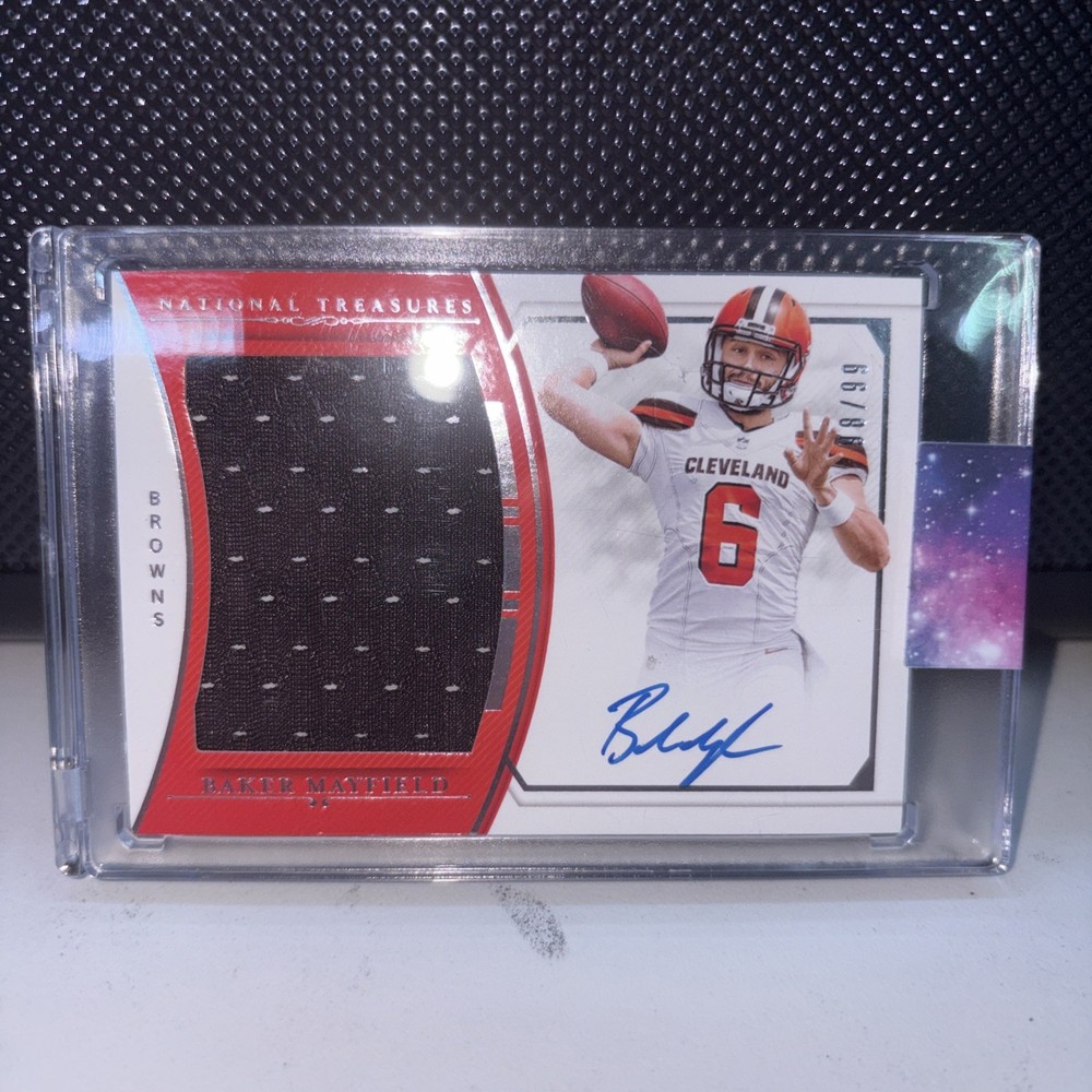 2018 National Treasures Baker Mayfield Rookie Material Auto Patch /99 RPA Bucs