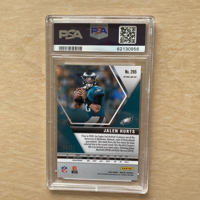 2020 Panini Mosaic Jalen Hurts gold fluorescent /20 psa 9 view 2