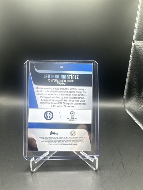 2025-26 Topps Chrome UCC Inter Milan Lautaro Martinez Pink Lava /250 view 2