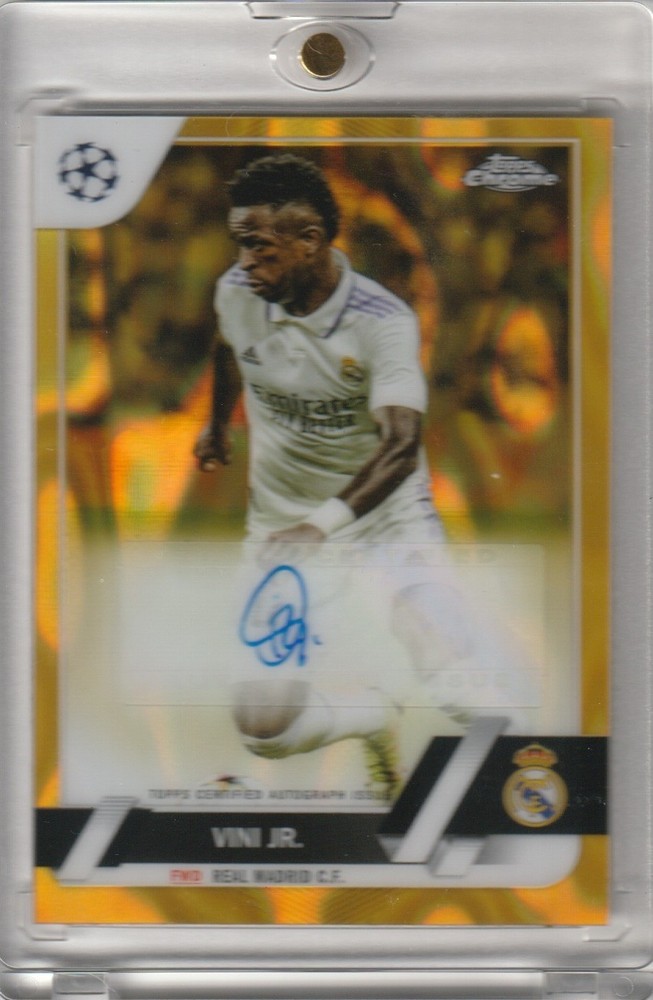 Vini Jr. Real Madrid 2022 Topps Chrome UEFA Club Competitions Gold Lava Auto
