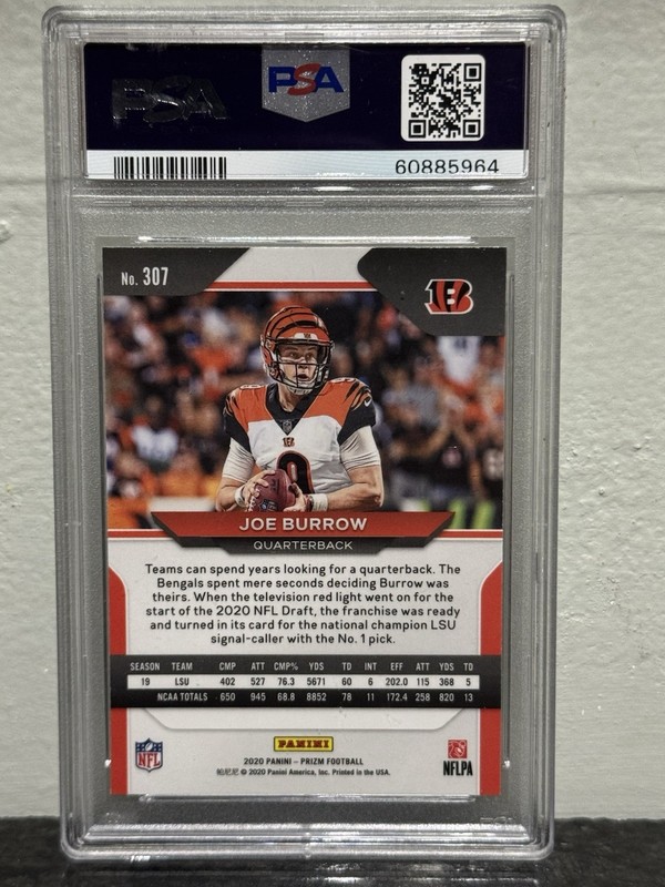 JOE BURROW 2020 PANINI PRIZM #307 BASE ROOKIE RC PSA 10 view 2