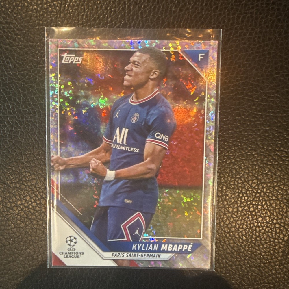 2021-22 Topps Champions League #200 Kylian Mbappe Speckle Foil Paris St. Germain
