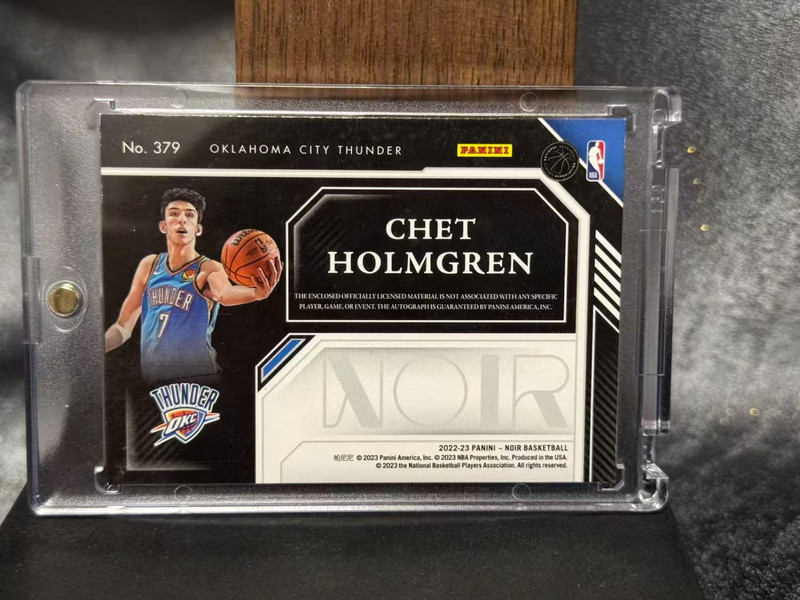 2022-23 Panini Noir Chet Holmgren RPA Auto Patch /99 RC OKC Thunder view 2