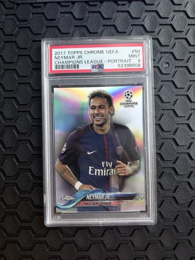 2017 Topps Chrome UCL Portrait Smiling Variation Refractor SP PSA 9  PSG BRAZIL