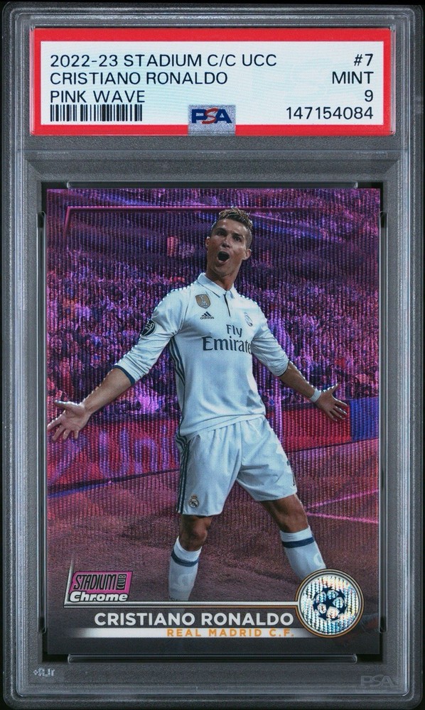 2022-23 TOPPS STADIUM CLUB CRISTIANO RONALDO PINK WAVE 100/150 PSA 9