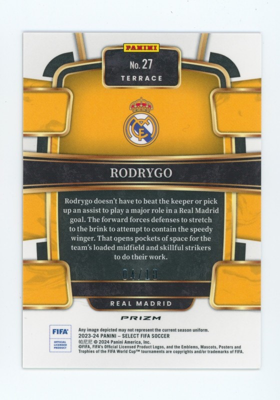 2023-24 Rodrygo Panini Select FIFA Gold Prizm Real Madrid Soccer Card 4/10 view 2