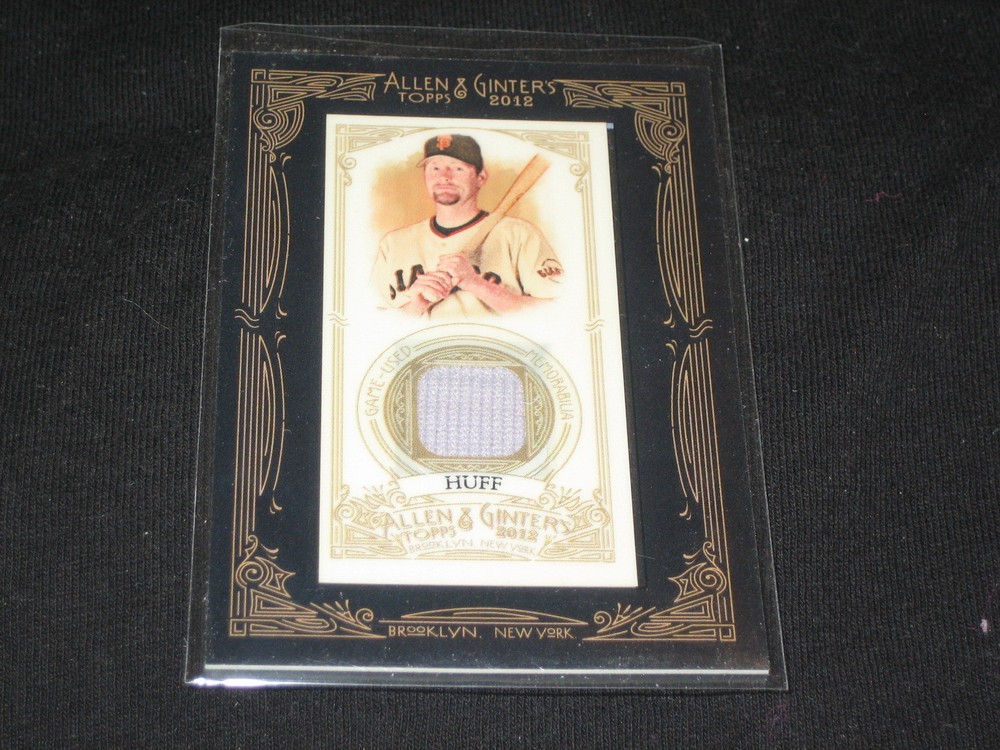 AUBREY HUFF GIANTS GENUINE CERTIFIED AUTHENTIC BASEBALL GAME USED JERSEY CARD