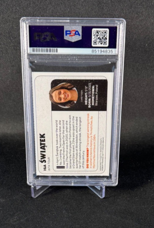 Iga Swiatek Signed 2022 Sports Illustrated SI For Kids Rookie Card Auto Psa/Dna view 2