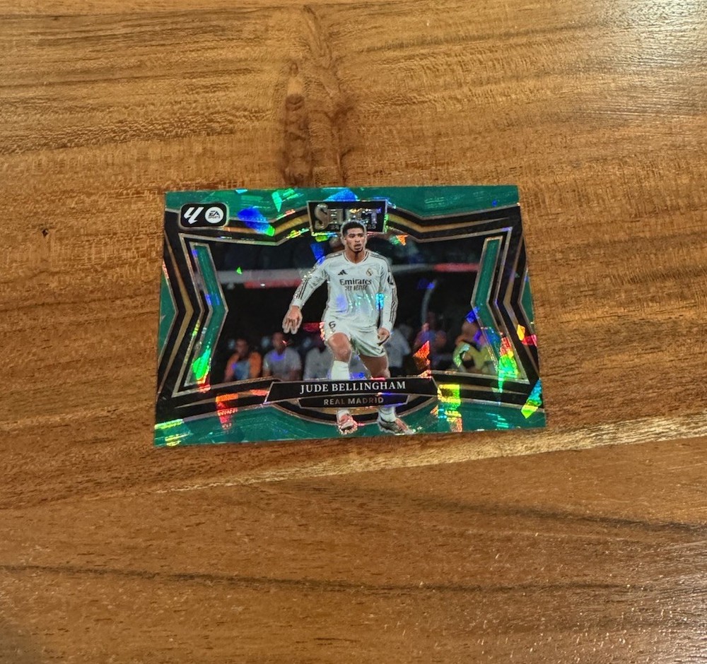 Jude Bellingham 2024-25 Panini Select La Liga Green Cracked Ice Prizm SSP NRMT+