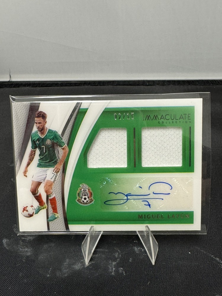 2021 Panini Immaculate Miguel Layun #DU-LYN Dual Match Worn Patch Auto /15