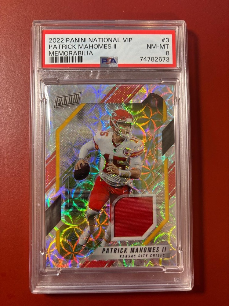 2022 PANINI NAT. VIP/ PAT MAHOMES II/ PLAYER WORN / CHOICE PRIZM/ 03/15/ PSA 8