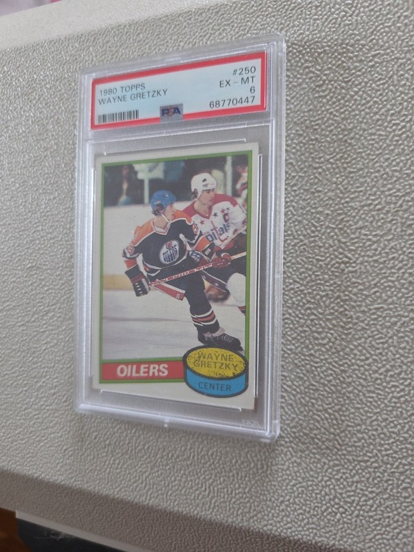 1980-81 Topps - Wayne Gretzky #250 PSA 6 view 2
