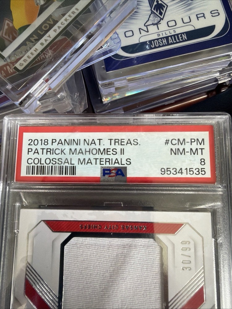 2018 Panini - Colossal Materials Patrick Mahomes II #CM-PM /99 (MEM)/Bonus Card!