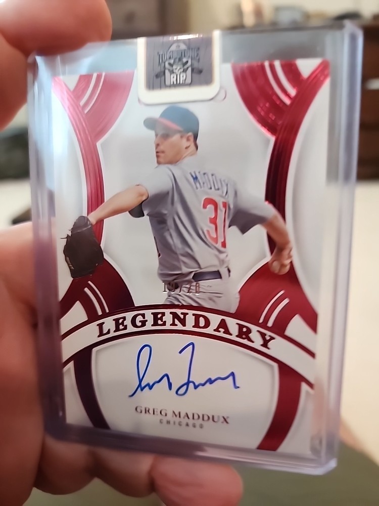 2025 Flawless Greg Maddux Legendary Auto Ruby Red 19/20 Hard Signed Cubs