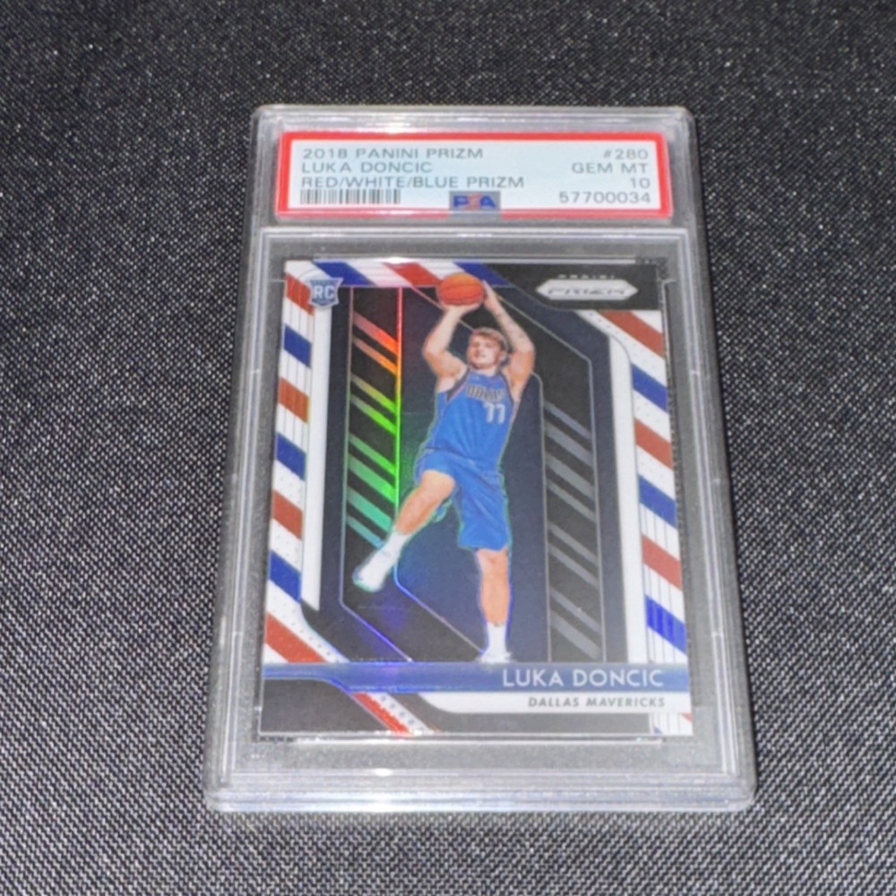 Panini Prizm 2018-19 Luka Doncic #280 Red/White/Blue Prizm Rookie PSA 10