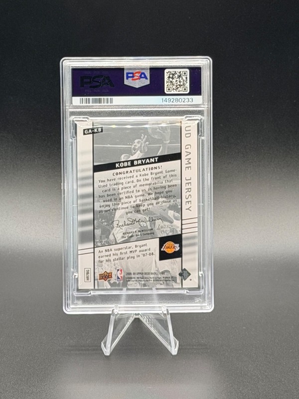 KOBE BRYANT 2008-09 Upper Deck Game Jersey #GA-KB Game-Worn Patch PSA 9 Mint view 2