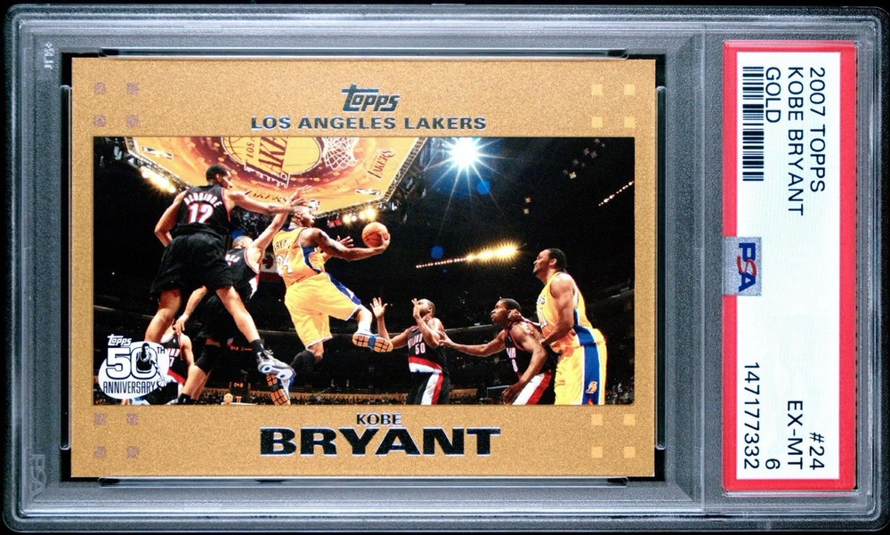 2007-08 Topps #24 KOBE BRYANT /2007 GOLD SSP Topps PSA Graded Lakers
