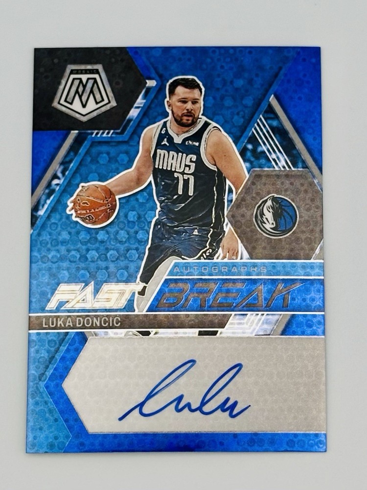 Luka Doncic 2022 Panini Mosaic Blue Fast Break Prizm Auto /25