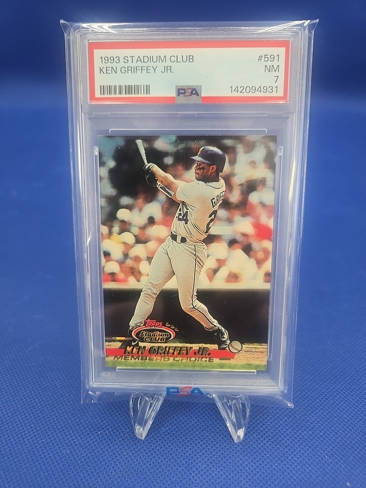 Ken Griffey Jr. Mariners 1993 Stadium Club Baseball Card #591 PSA 7  C226