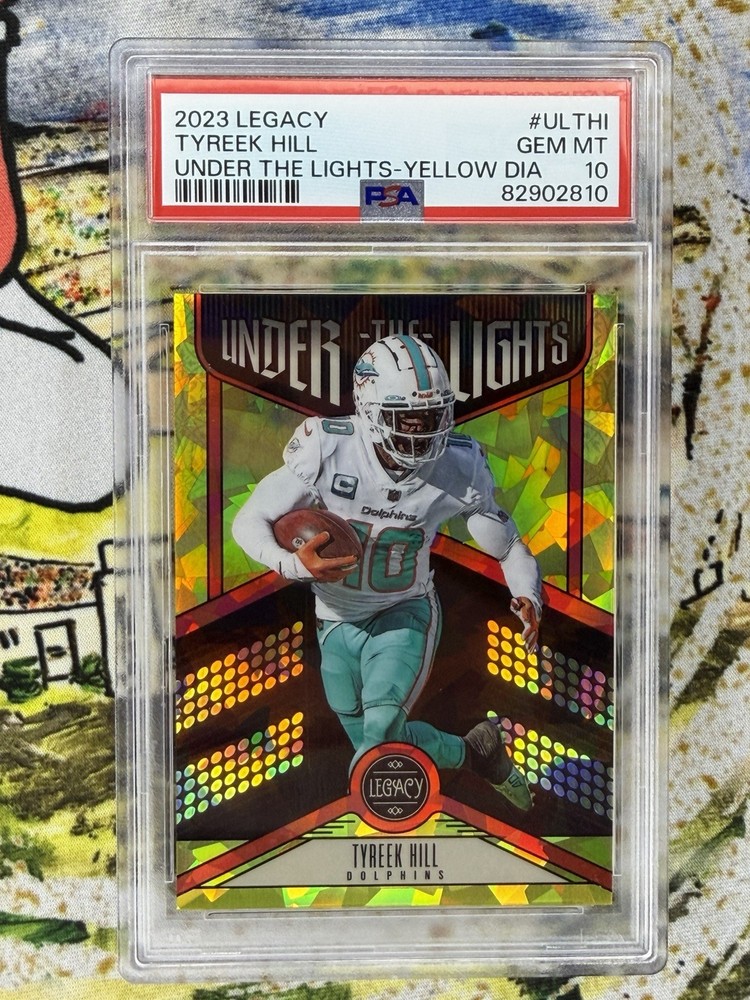 2023 Panini Legacy - Under the Lights Tyreek Hill • Yellow Diamond /25 • PSA 10