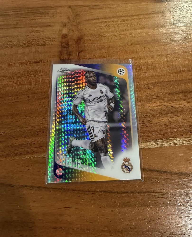 Vinicius Vini Jr. 2025-26 Topps Chrome UEFA Champions Prism Refractor NRMT+