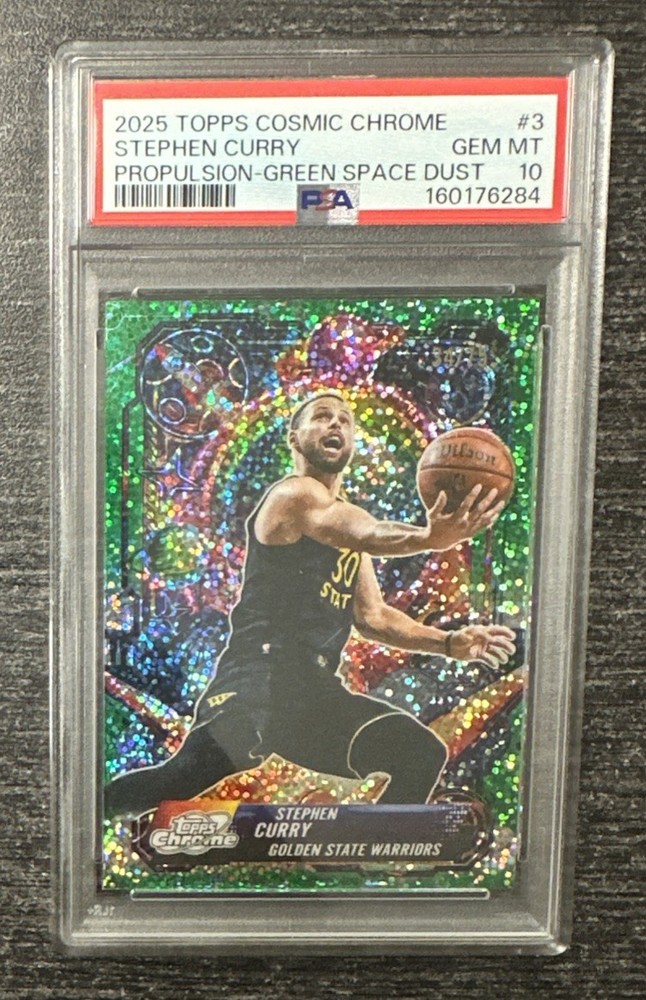 STEPHEN CURRY - 2025-26 Topps Cosmic Chrome GREEN SPACE DUST 34/75 SP - PSA 10