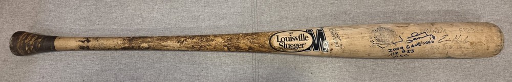 2009 Johnny Damon Signed Auto Game Used GU LVS Bat PhotoMatched Home Run HR #23