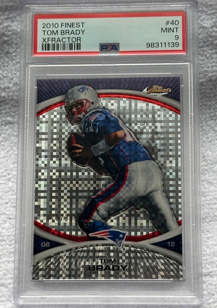 2010 FINEST /399 TOM BRADY XFRACTOR #40 PSA 9