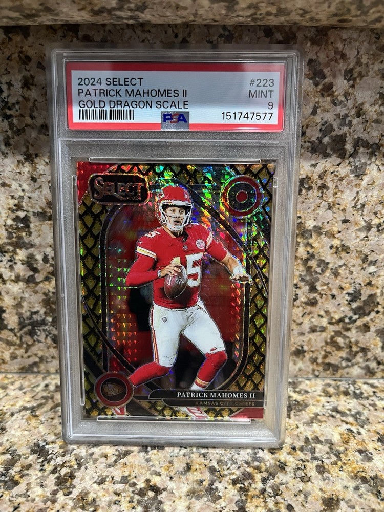 2024 Select Patrick Mahomes II Club Level Gold Dragon Scale /10 PSA 9 KC Chiefs