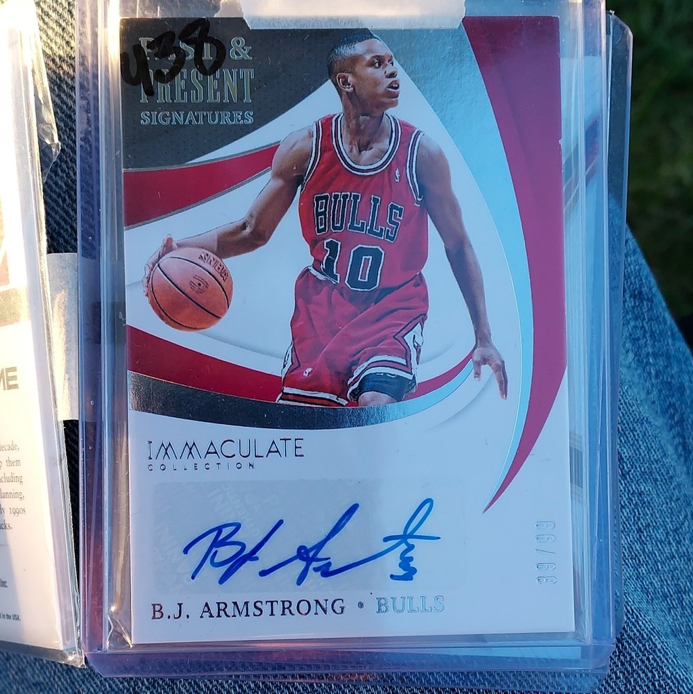 Panini Immaculate 2020-21 B.J. Armstrong Bulls Past & Present Auto #PPS-BJA /50
