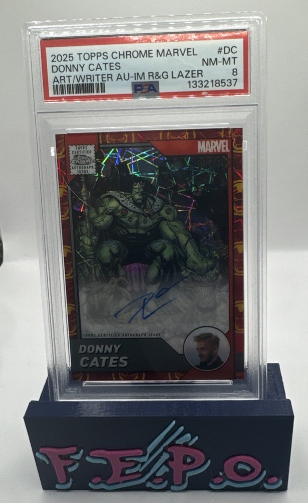 2025 Topps Chrome Marvel Art/ Writer R&G Lazer Donny Cates Auto 1/100 PSA 8