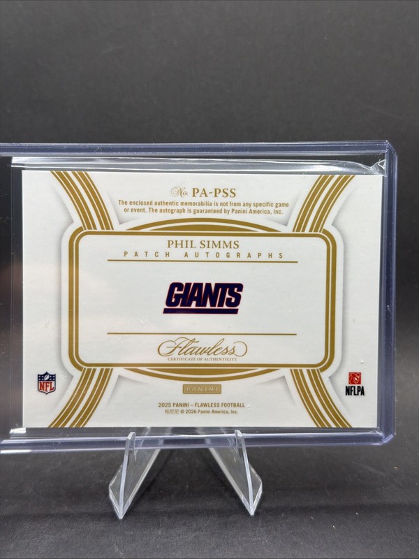 2025 PANINI FLAWLESS PATCH AUTOGRAPHS 3 COLOR PATCH AUTO PHIL SIMMS GIANTS /25 view 2
