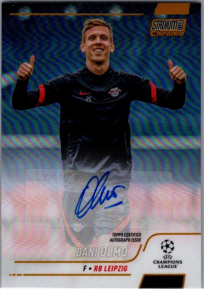 2022 Topps Stadium Club Chrome UEFA Gold Refractor Auto /50 #Dani Olmo Spain