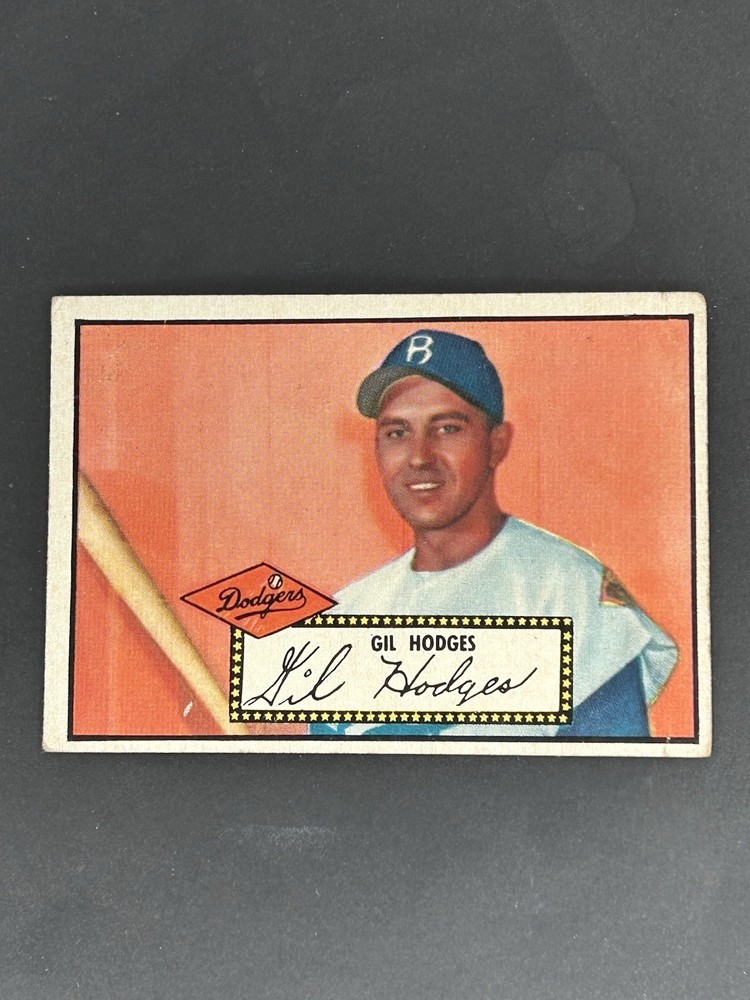 1952 Topps - Gil Hodges #36 Black Back