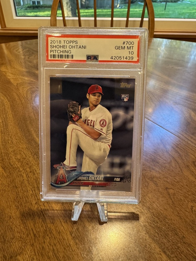 2018 Topps Shohei Ohtani #700 "Pitching" Rookie Card PSA 10 GEM MINT