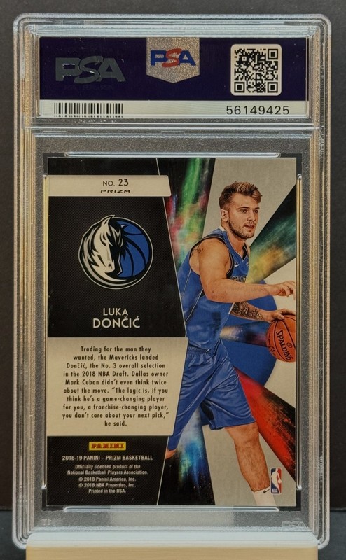 2018-19 Panini Prizm Freshman Phenoms #23 Luka Doncic Green Prizm RC PSA 10 view 2