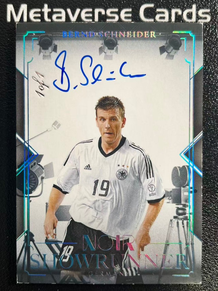 2025-26 Panini Noir FIFA WORLD CUP Show Runner Auto Platinum 1/1 Bernd Schneider
